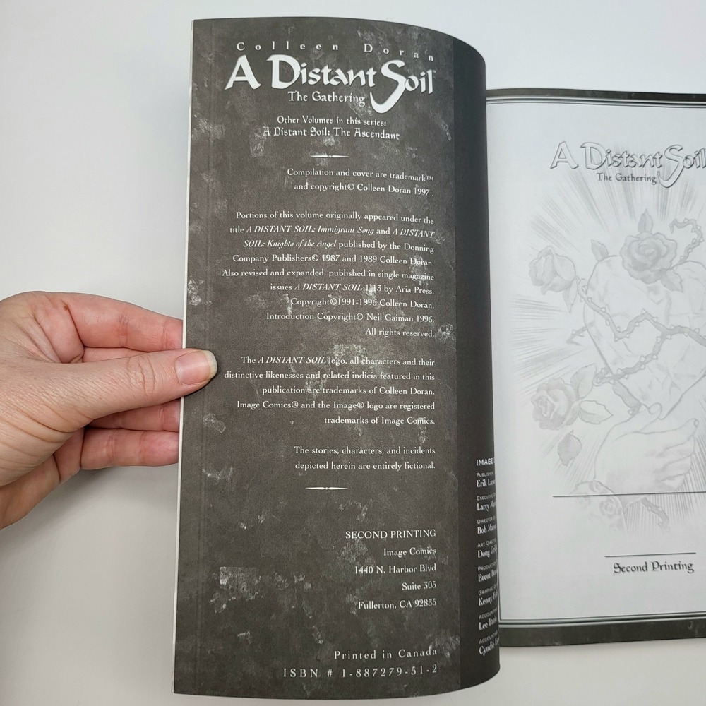 A Distant Soil LOT 1-2 Colleen Doran Compilations The Gathering The Ascendant - Picture 5 of 16